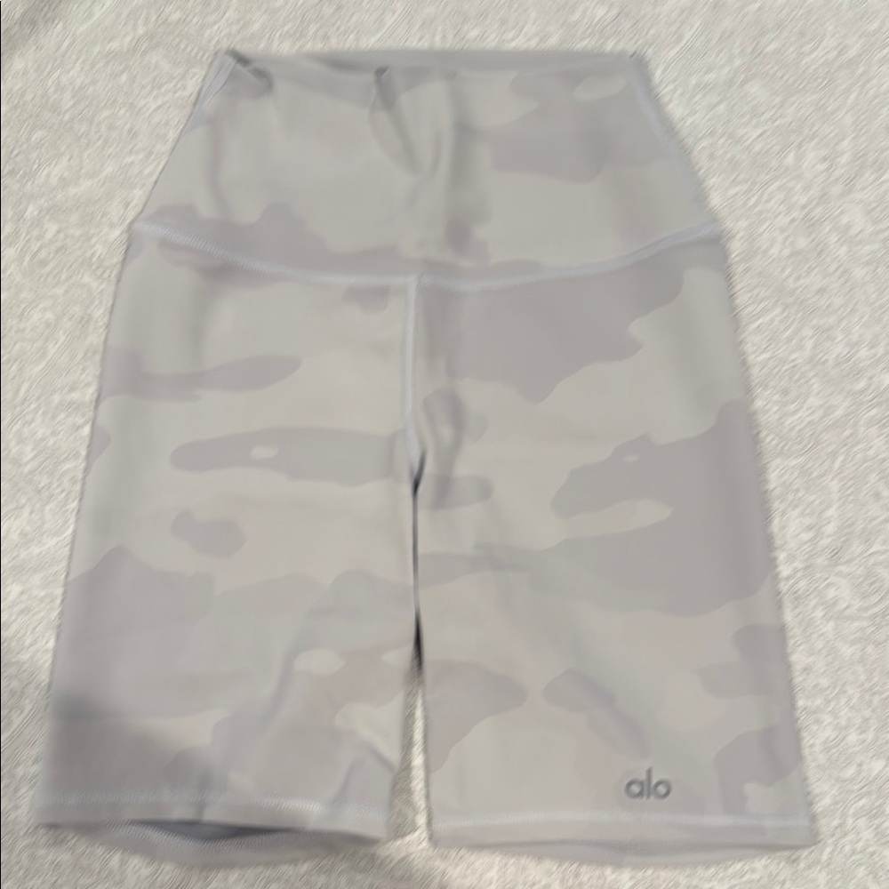 ALO Yoga Gray High-Waisted Bike Shorts